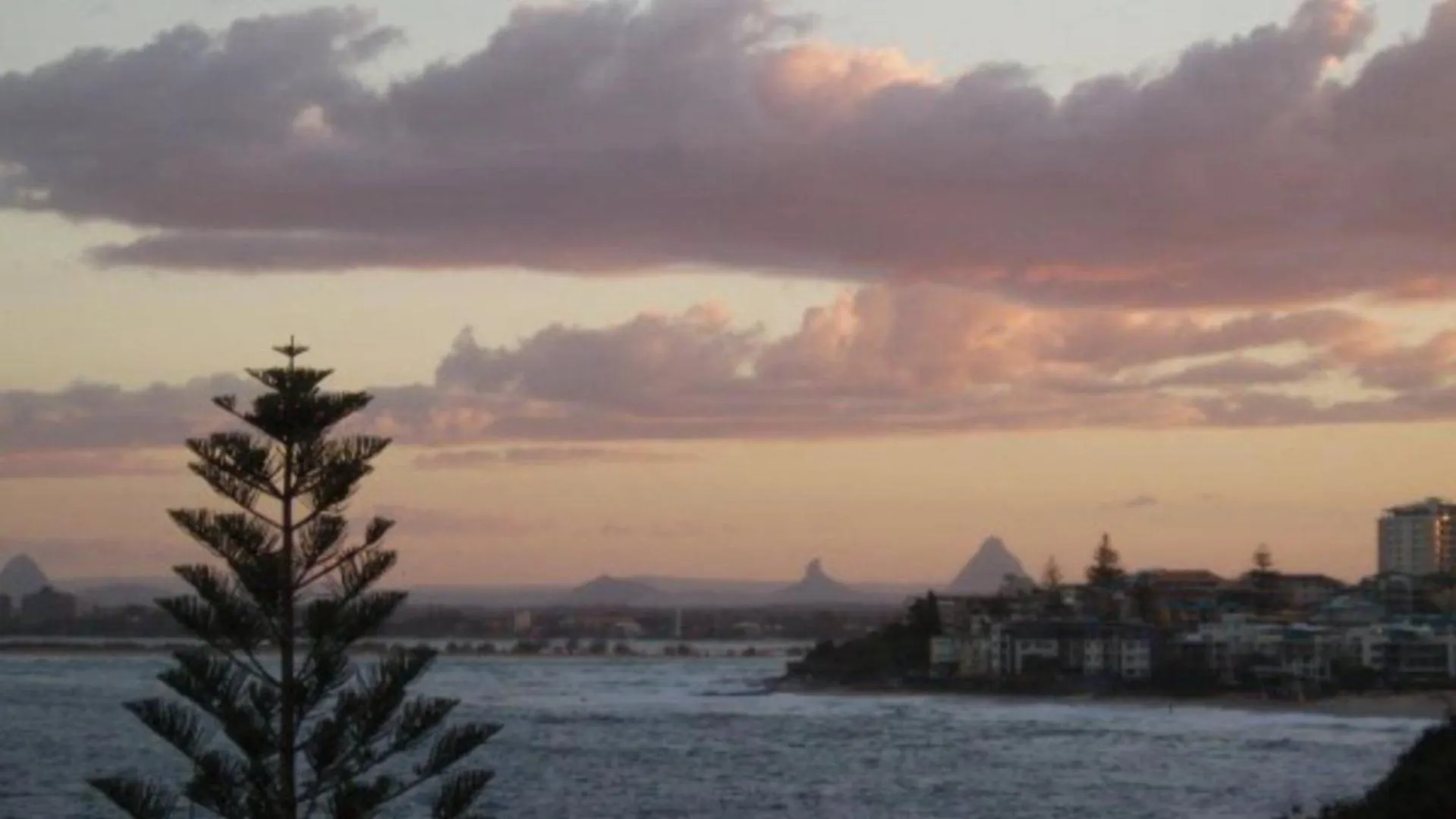 Wickham Point Unit 3 Apartment Caloundra